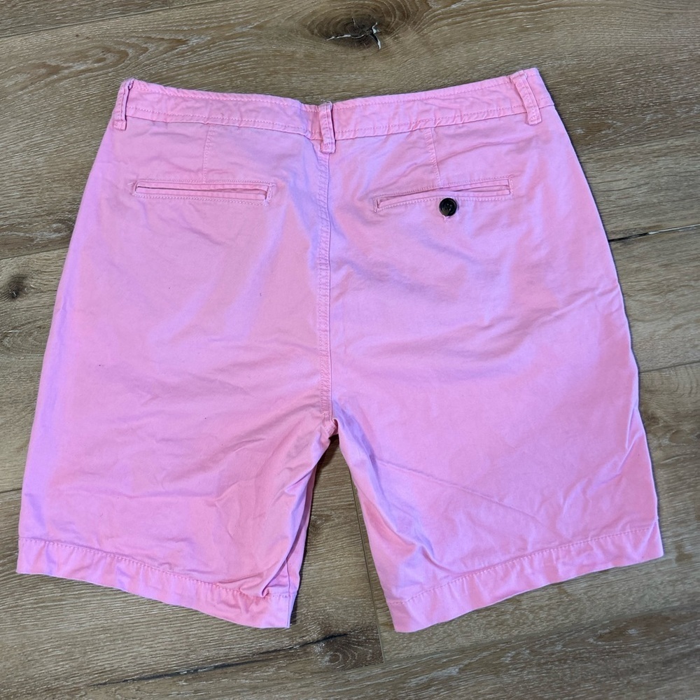 Aeropostale Men's Light Pink Flat Front Shorts - Picture 4 of 4